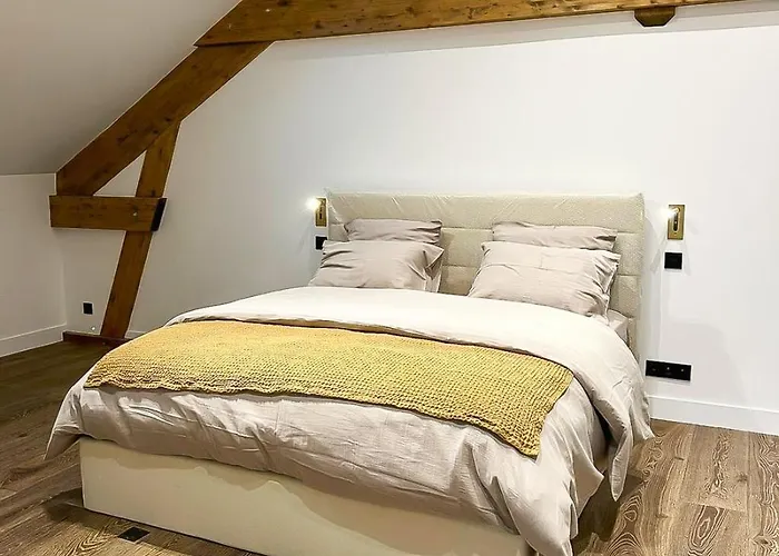 Le Seize -trouville-sur-mer * Trouville-sur-Mer