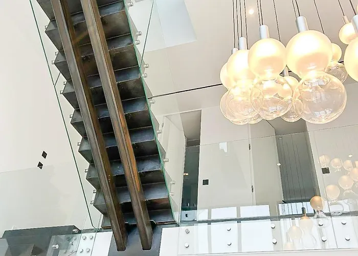 Le Seize -trouville-sur-mer * Trouville-sur-Mer